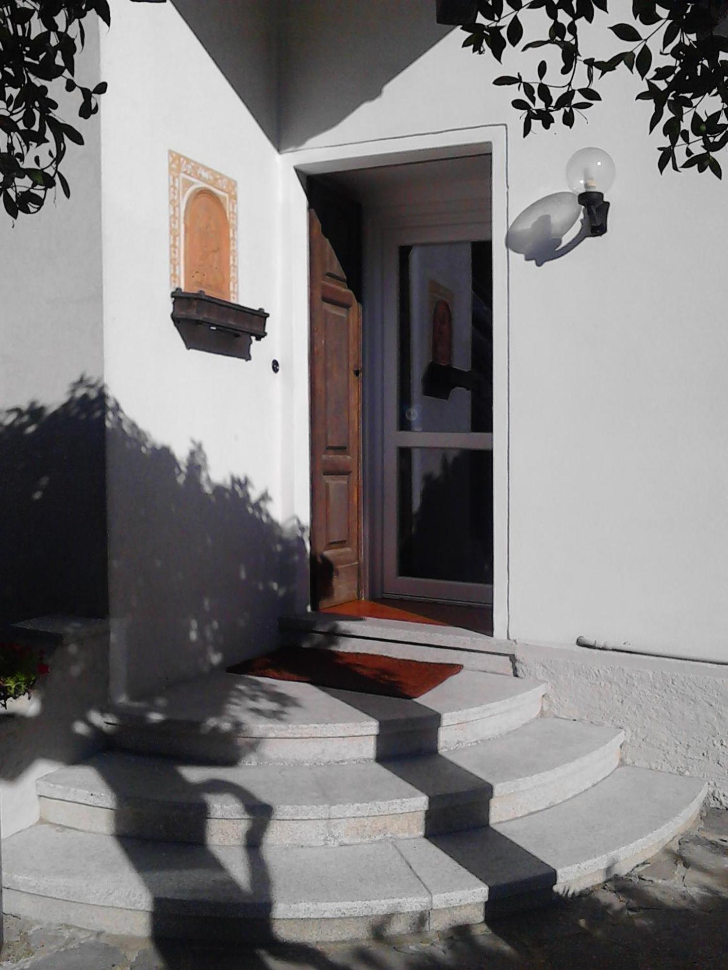 B&B Le Colombine Abbadia Lariana Exterior foto