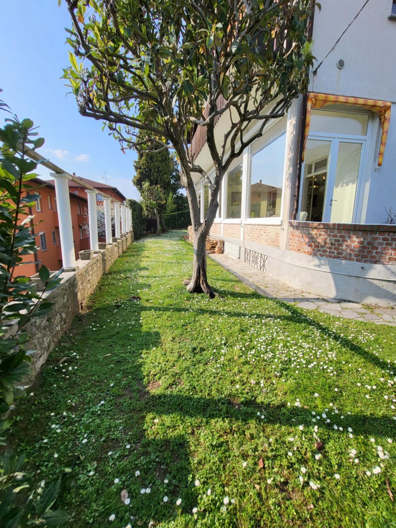 B&B Le Colombine Abbadia Lariana Exterior foto